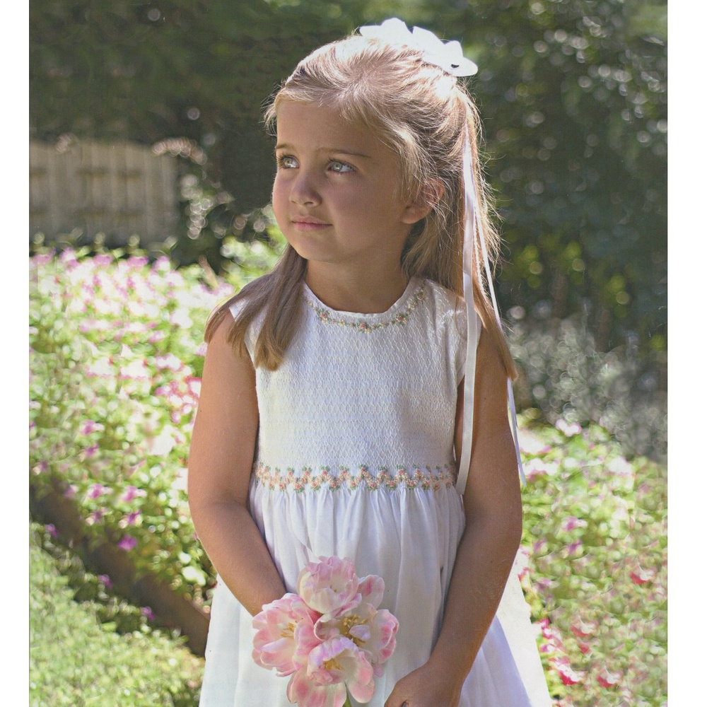 Strasburg Dress White Smocked Embroidered Girls Size 6 Spring Special Occasion
